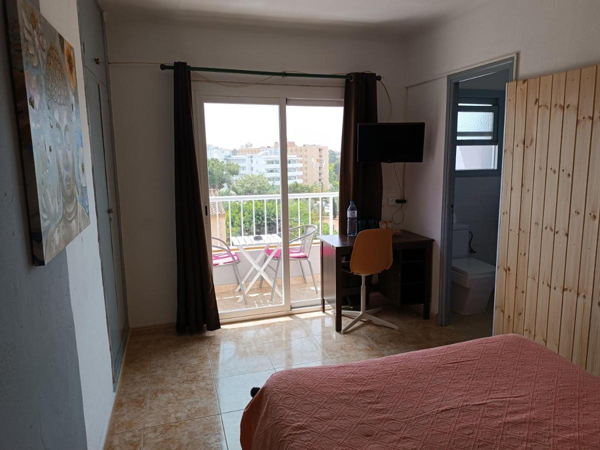Hostal Belgica Palmanova Eksteriør billede