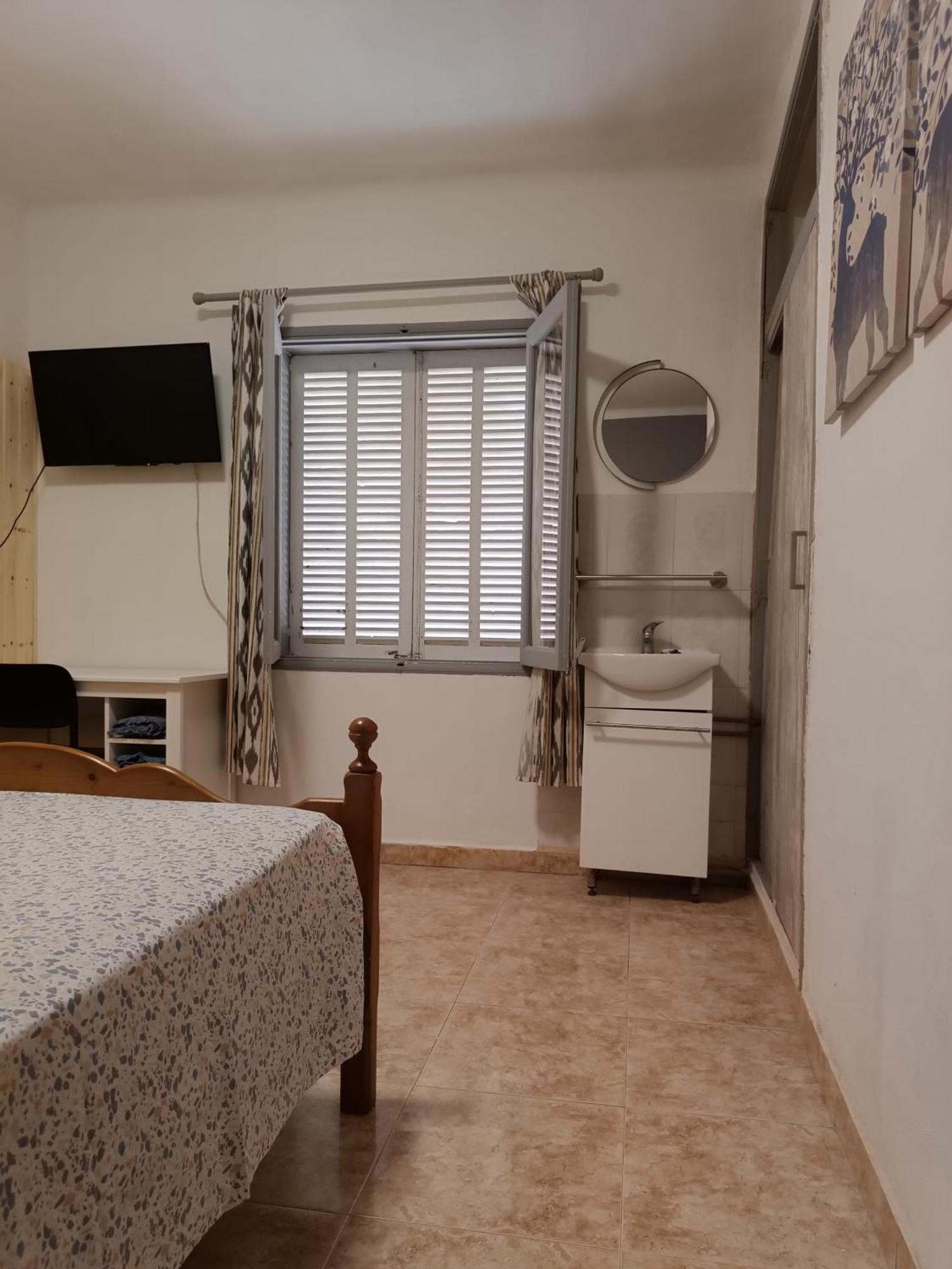 Hostal Belgica Palmanova Eksteriør billede