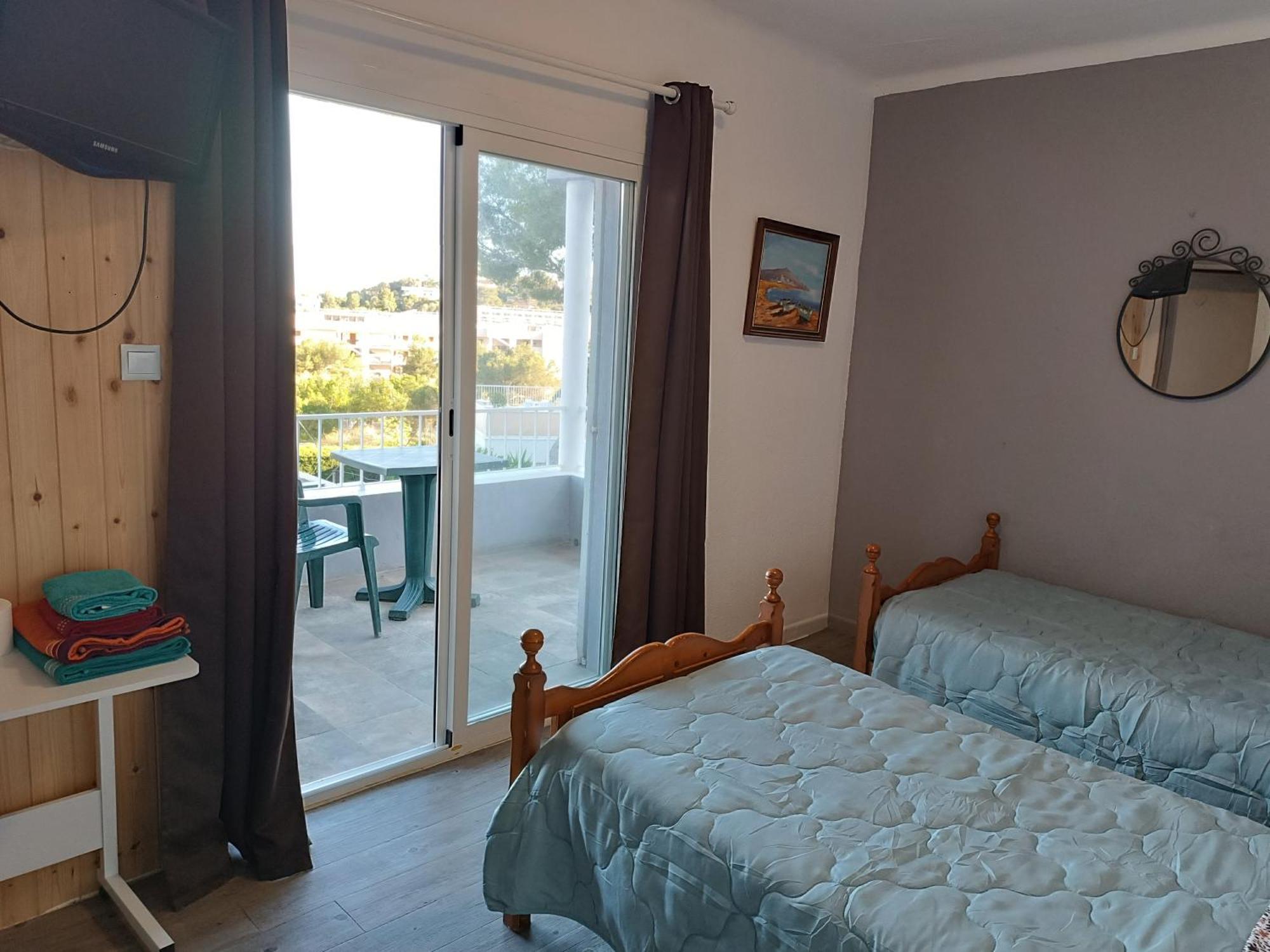 Hostal Belgica Palmanova Eksteriør billede