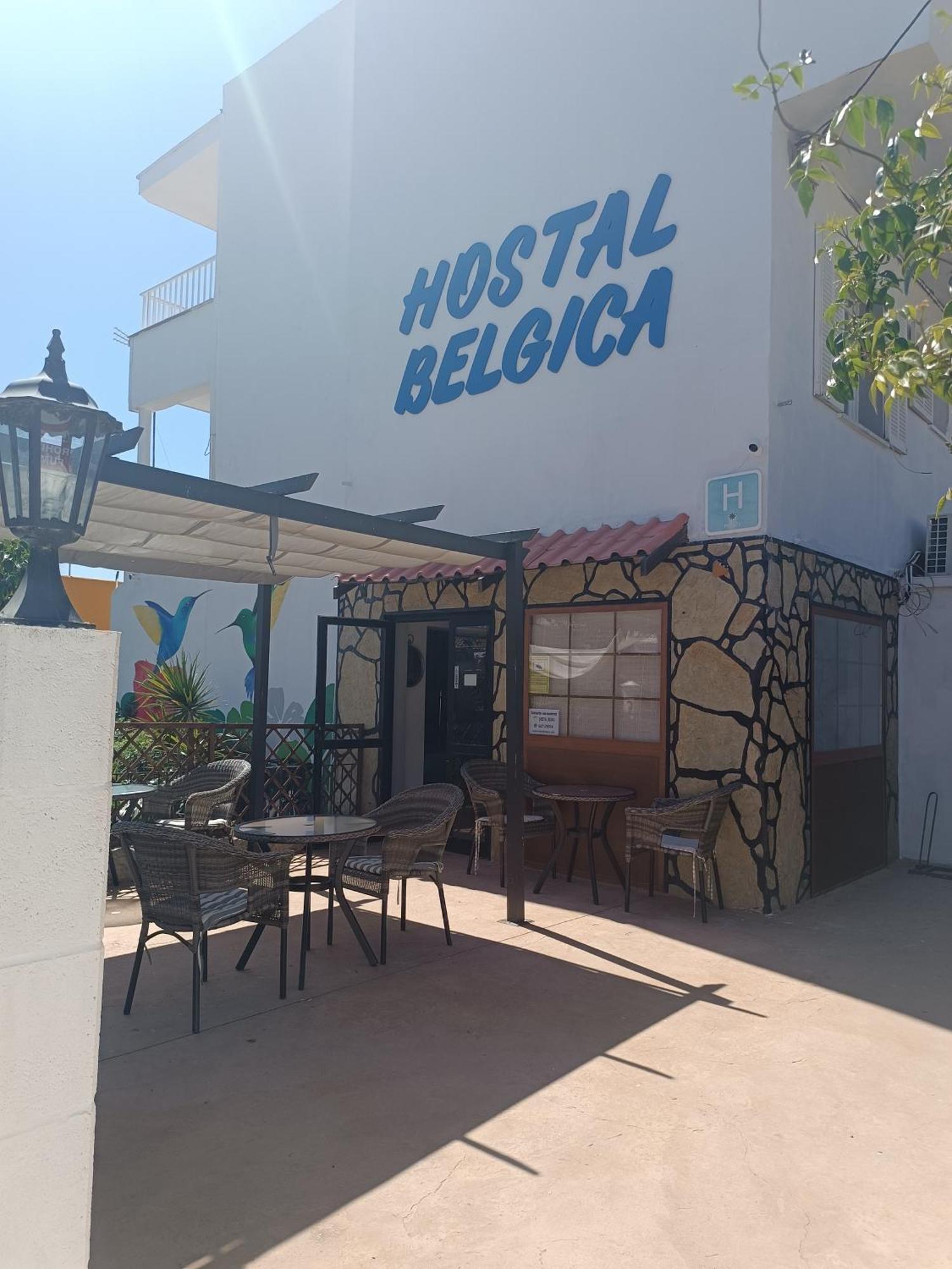 Hostal Belgica Palmanova Eksteriør billede