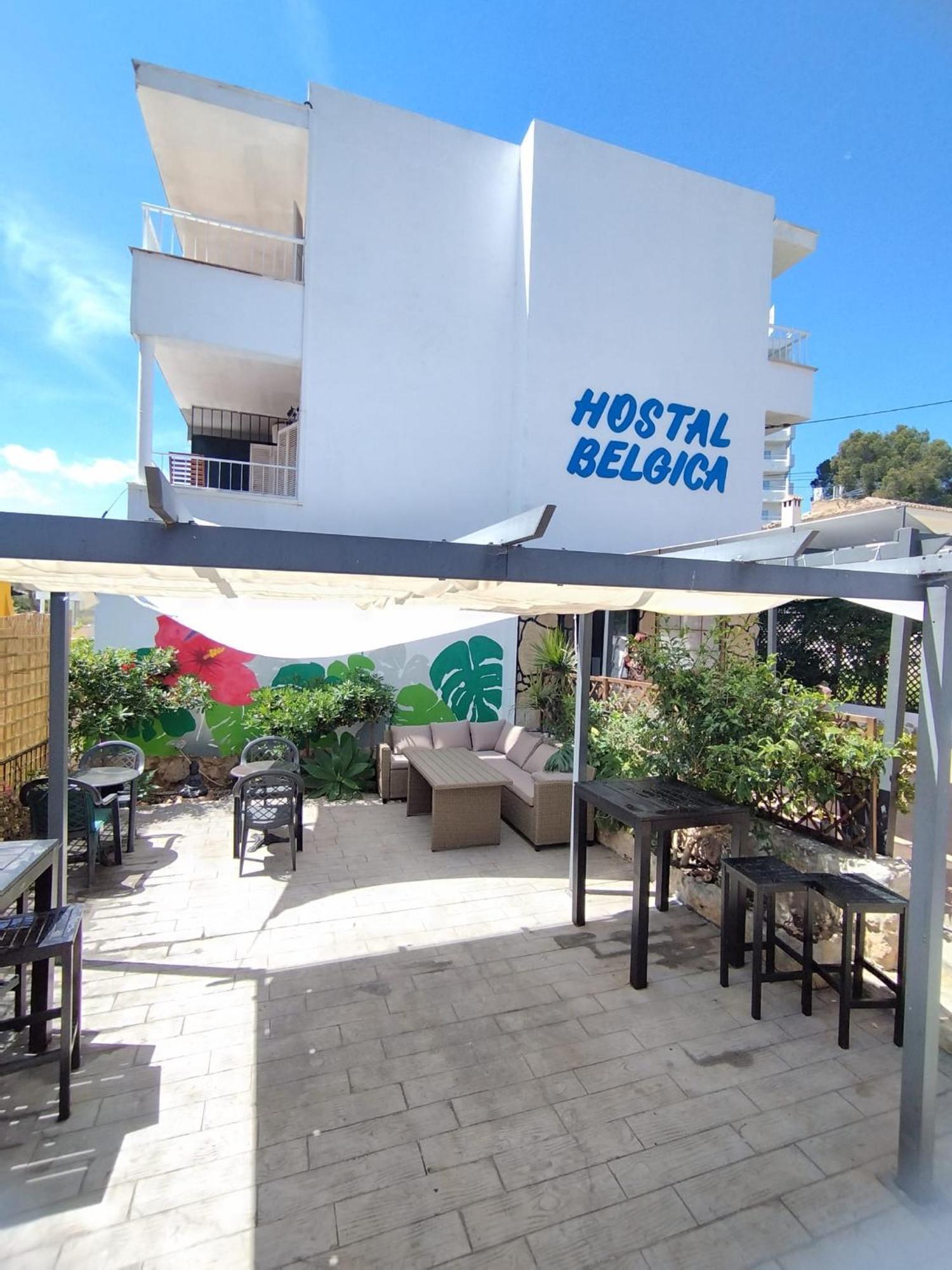Hostal Belgica Palmanova Eksteriør billede